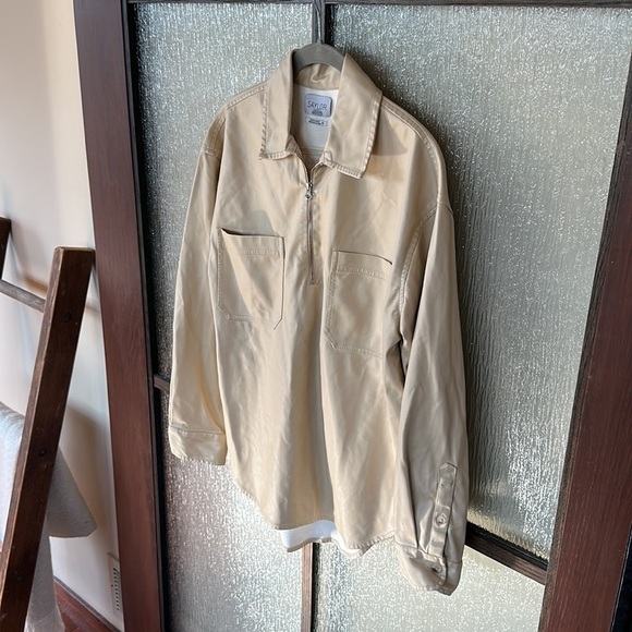 Saylor
Remi Faux Leather Top in size Med EUC - Picture 8 of 13